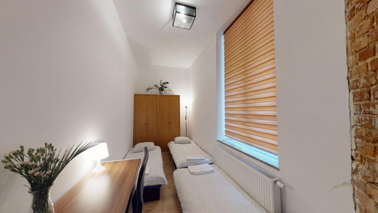 Komuny Paryskiej 62 Centrum Apartment *