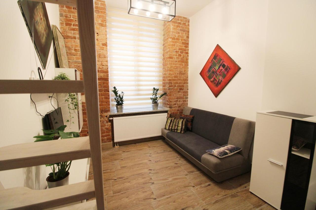 Komuny Paryskiej 62 Apartament *